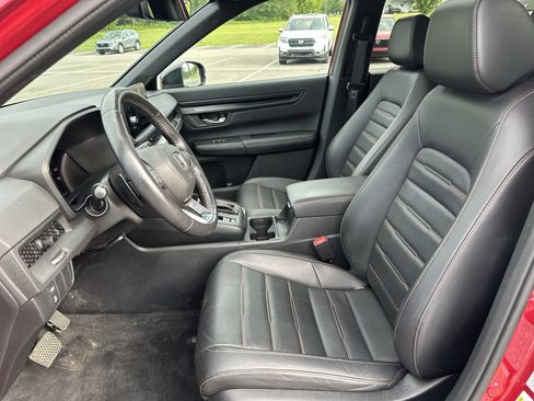 Certified 2025 Honda CR-V Sport-L image 12