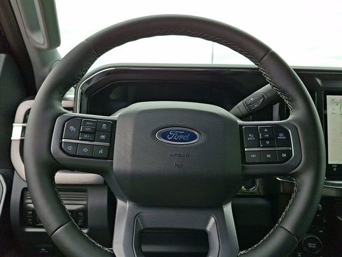 New 2025 Ford F250 Lariat w/ Lariat Ultimate Package image 10