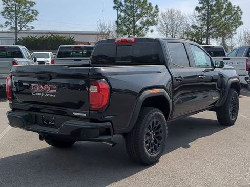New 2026 GMC Canyon Elevation w/ Convenience Package RWD image 6