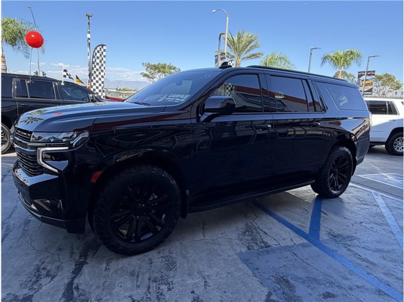Used 2022 Chevrolet Suburban RST w/ Max Trailering Package AWD/4WD image 58