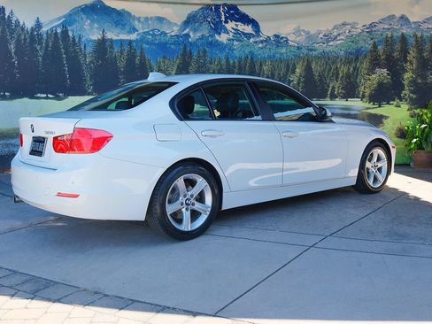 Used 2014 BMW 328i Sedan w/ Premium Package RWD image 5