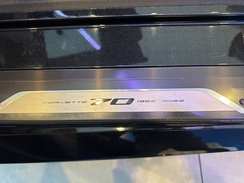 Used 2023 Chevrolet Corvette Stingray Premium Conv w/ Z51 Performance Package image 19