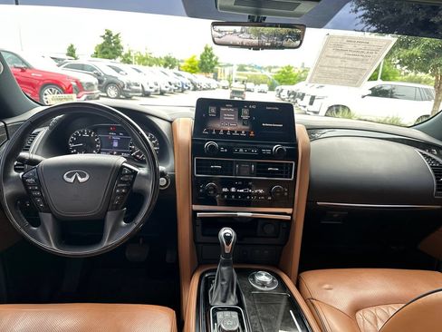 Used 2023 INFINITI QX80 Sensory w/ Cargo Package AWD/4WD image 29