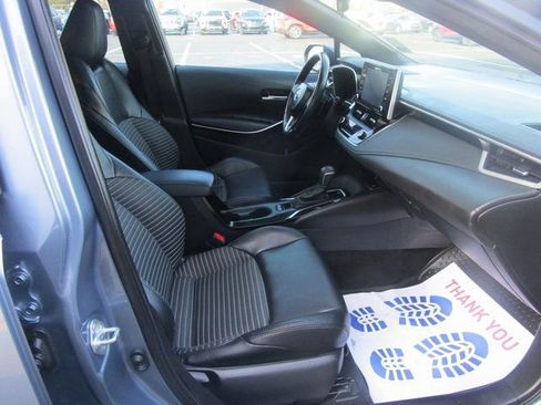 Used 2020 Toyota Corolla XSE image 26