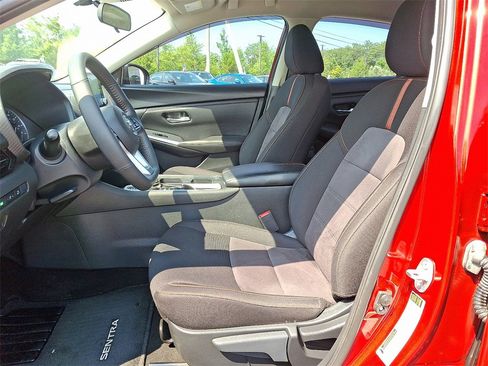 Used 2023 Nissan Sentra SR image 13
