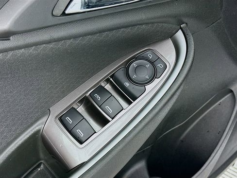 Used 2024 Chevrolet Malibu LT image 24