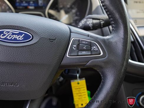 Used 2018 Ford Focus SEL w/ Cold Weather Package FWD image 25