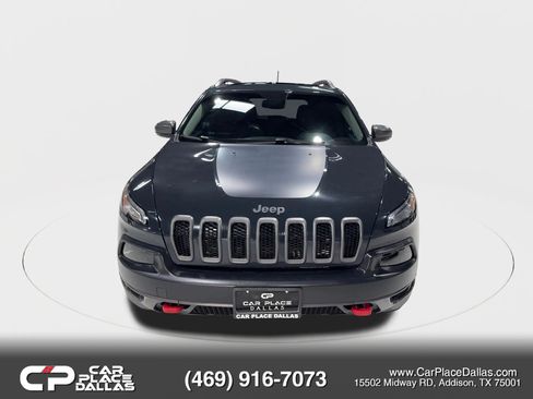 Used 2018 Jeep Cherokee Trailhawk w/ Quick Order Package 25L AWD/4WD image 4
