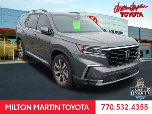 Used 2025 Honda Pilot Elite image 1