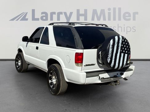 Used 1998 GMC Jimmy SLS w/ Marketing Opt Pkg 2 image 3