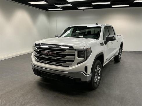 New 2026 GMC Sierra 1500 SLE w/ Preferred Package AWD/4WD image 1
