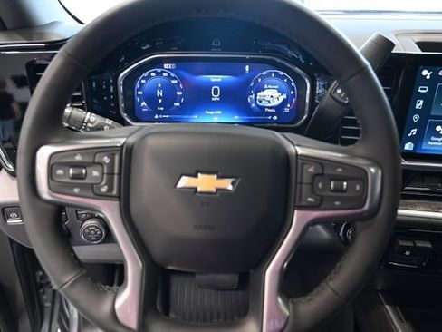 New 2026 Chevrolet Silverado 2500 LTZ w/ LTZ Premium Package AWD/4WD image 25