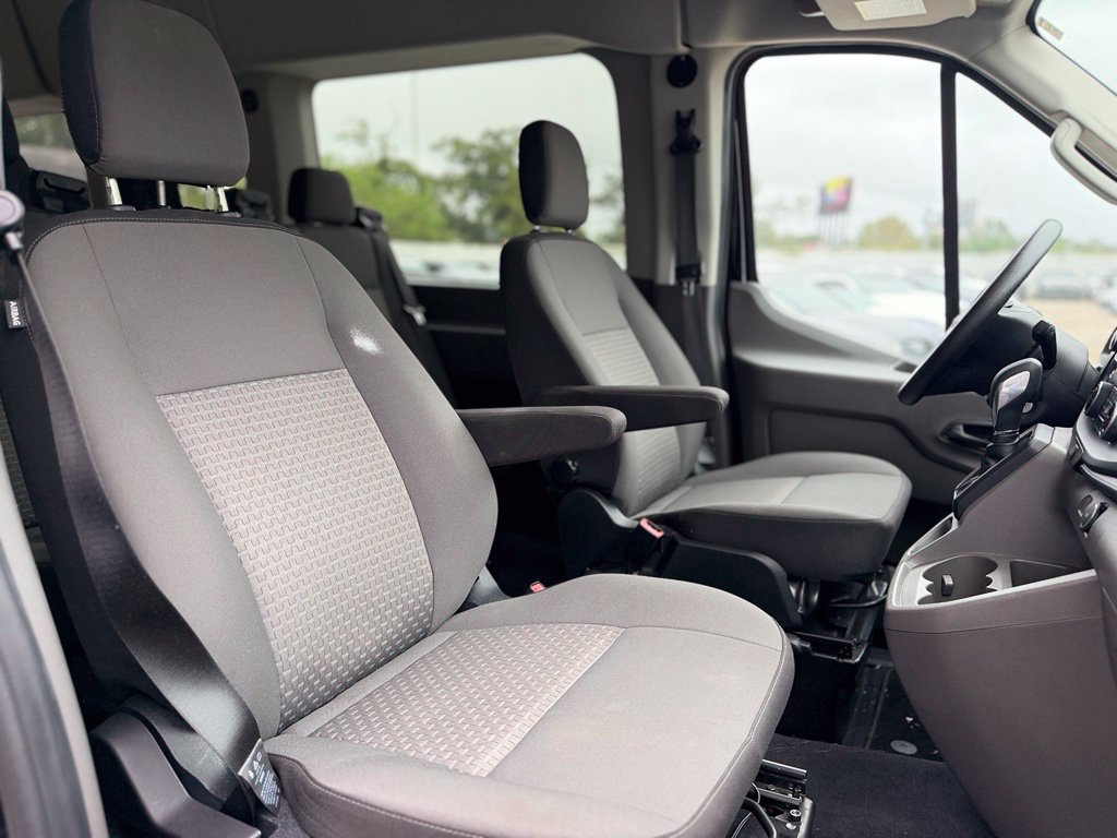 Used 2021 Ford Transit 350 XLT RWD image 19