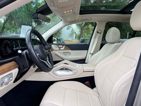 Used 2022 Mercedes-Benz GLE 350 image 11