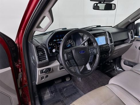 Used 2016 Ford F150 XLT w/ Equipment Group 302A Luxury image 10