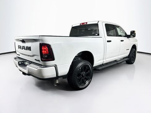 Used 2025 RAM 2500 Big Horn AWD/4WD image 9