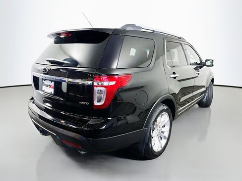 Used 2011 Ford Explorer XLT w/ 202A Rapid Spec Order Code AWD/4WD image 7
