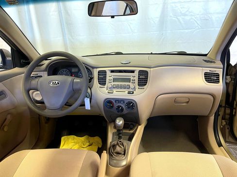 Used 2007 Kia Rio LX image 17