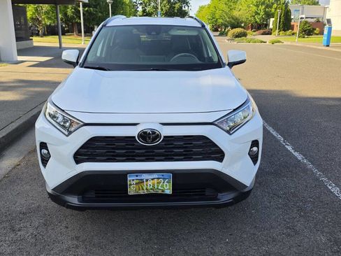 Used 2019 Toyota RAV4 XLE Premium w/ Advanced Technology Package AWD/4WD image 2