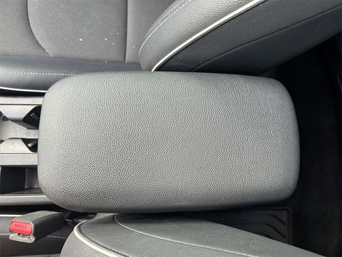 Used 2024 Kia Forte GT-Line w/ GT-Line Premium Package image 24