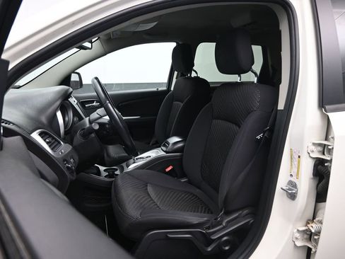 Used 2012 Dodge Journey SXT w/ Sound Group image 16