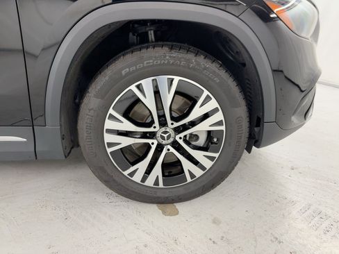 Certified 2025 Mercedes-Benz GLA 250 image 12