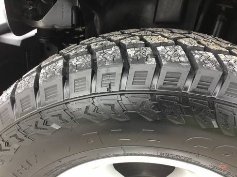 Used 2016 Jeep Wrangler Unlimited Sport w/ Quick Order Package 24S AWD/4WD image 11