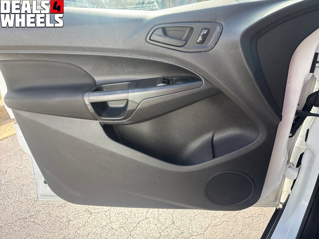 Used 2015 Ford Transit Connect XL FWD image 10
