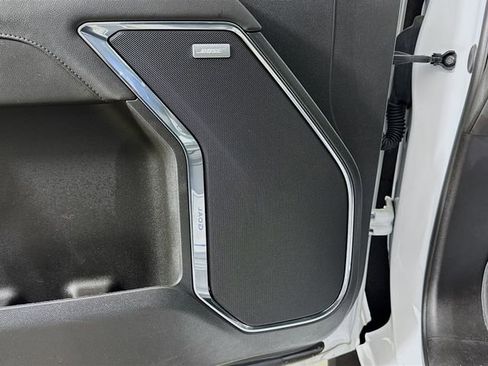 Used 2024 Chevrolet Silverado 1500 LTZ image 20