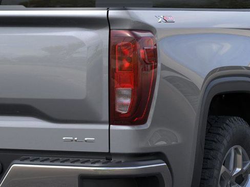 New 2026 GMC Sierra 1500 SLE image 11