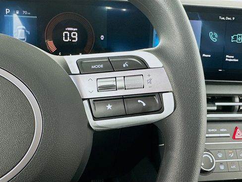 New 2026 Hyundai Tucson SE image 15