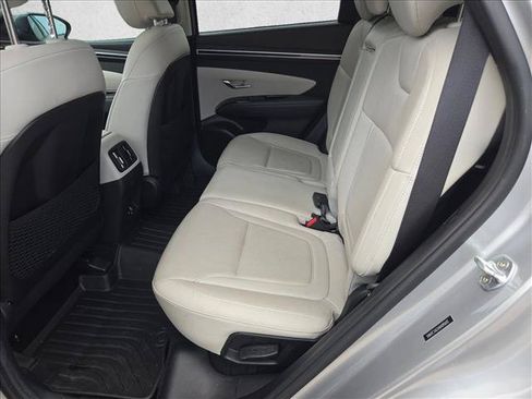 Used 2022 Hyundai Tucson SEL w/ Convenience + Premium Package FWD image 18