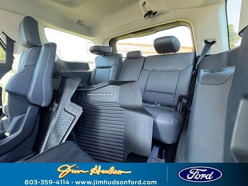New 2025 Ford Expedition Active image 7