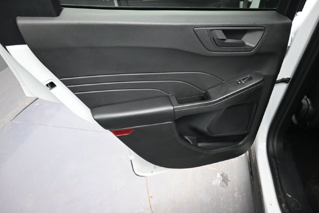 Used 2025 Ford Escape Active AWD/4WD image 13