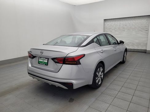 Used 2024 Nissan Altima 2.5 S image 9
