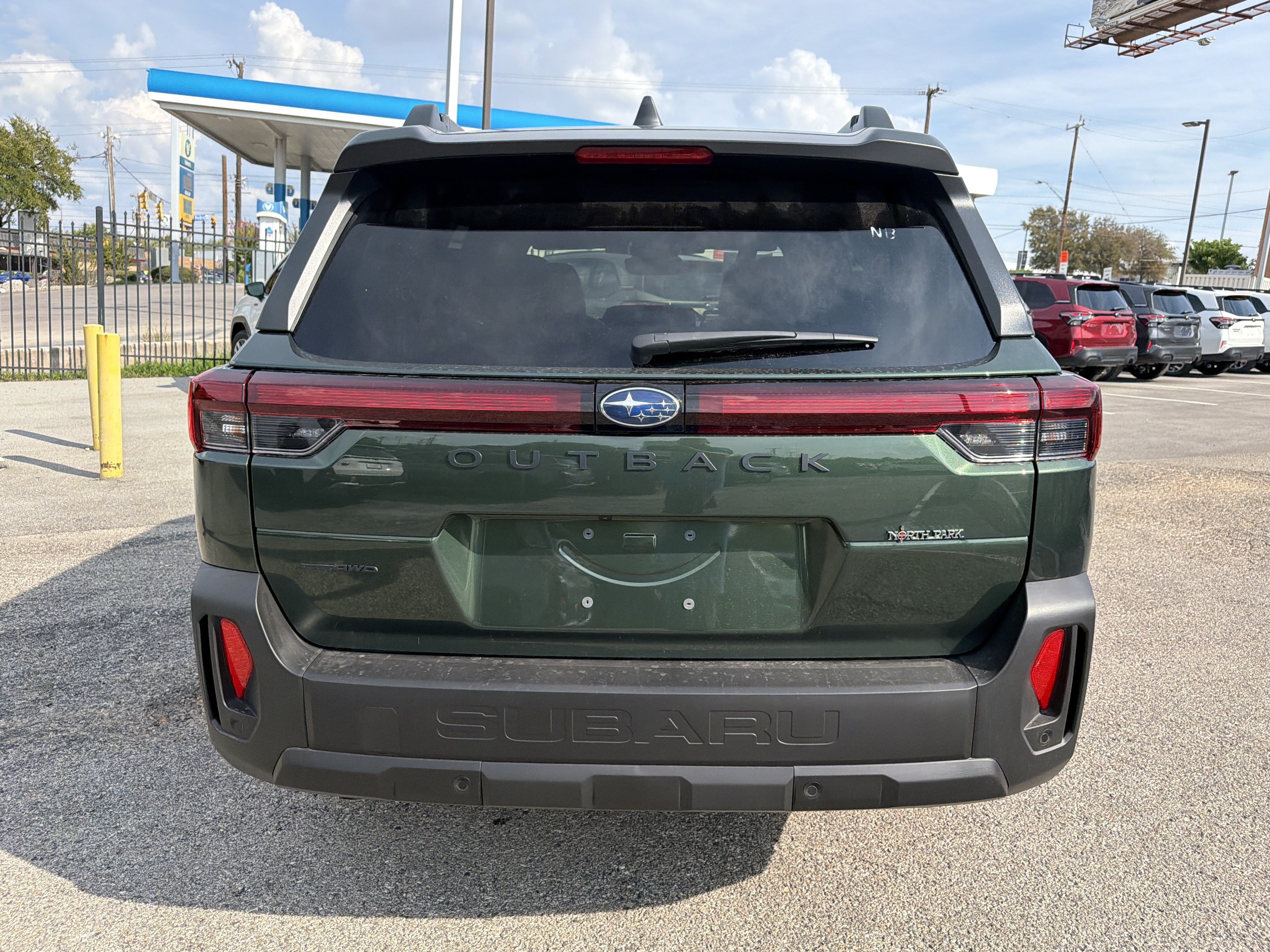 New 2026 Subaru Outback Limited XT AWD/4WD image 4