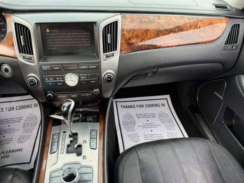 Used 2012 Hyundai Equus Signature image 11