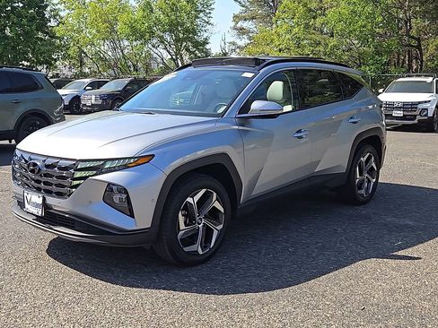 Certified 2023 Hyundai Tucson Limited AWD/4WD image 4