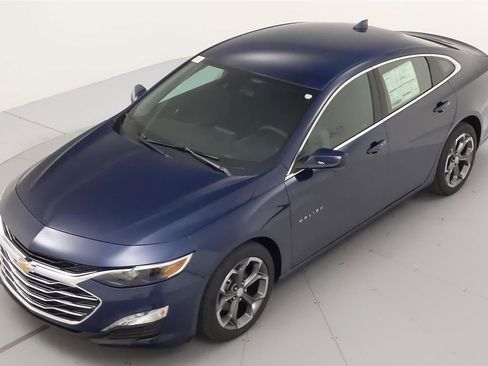 Used 2020 Chevrolet Malibu LT image 8