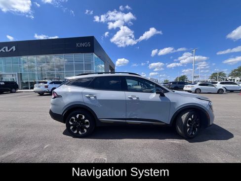Used 2023 Kia Sportage X-Line w/ X-Line Premium Package AWD/4WD image 2