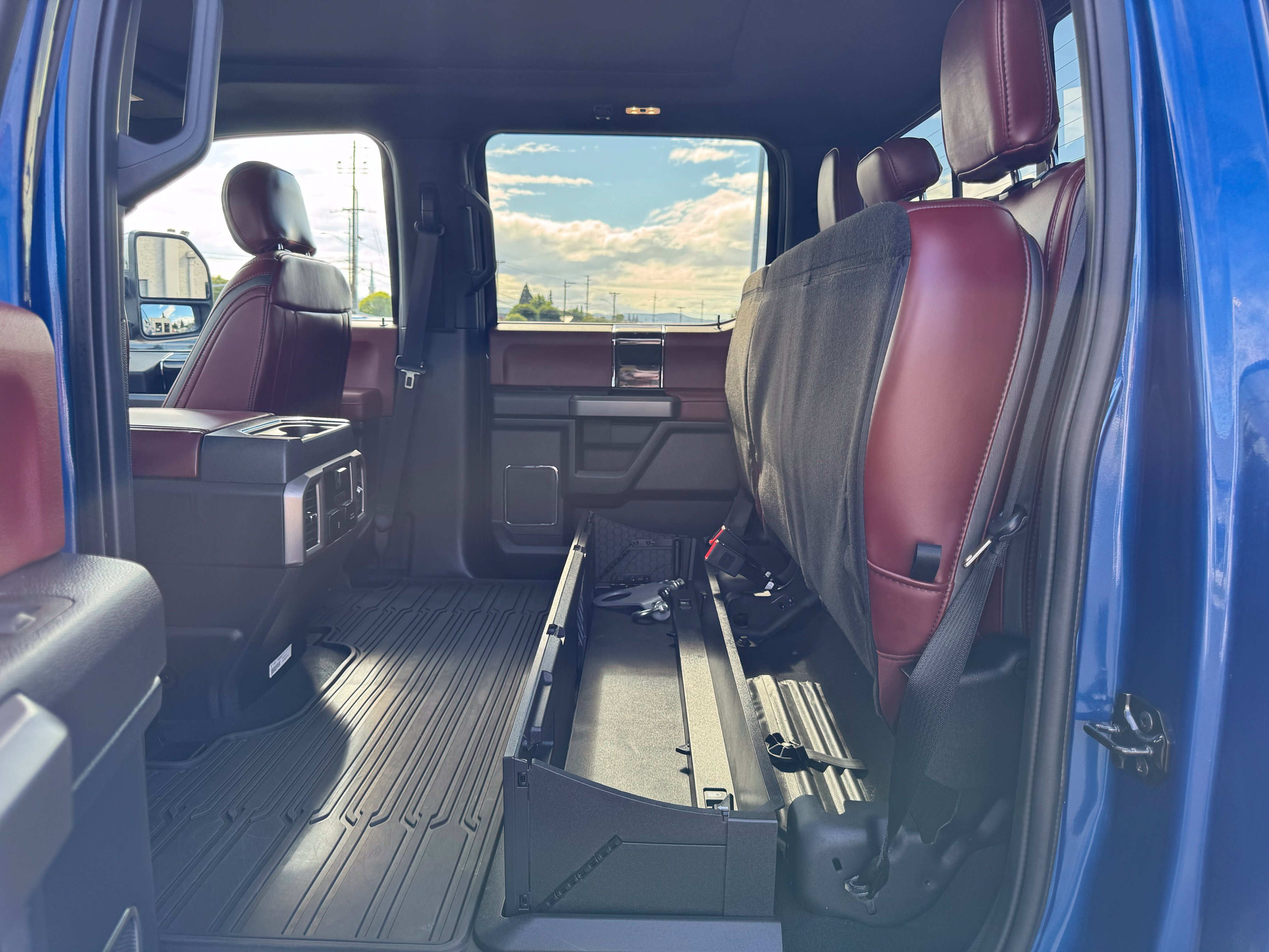 Used 2022 Ford F350 Platinum AWD/4WD image 29