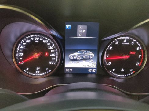 Used 2018 Mercedes-Benz C 300 Sedan w/ Premium Package image 23