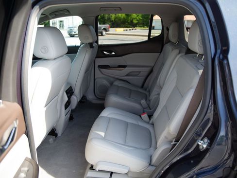 Used 2018 GMC Acadia SLT AWD/4WD image 23