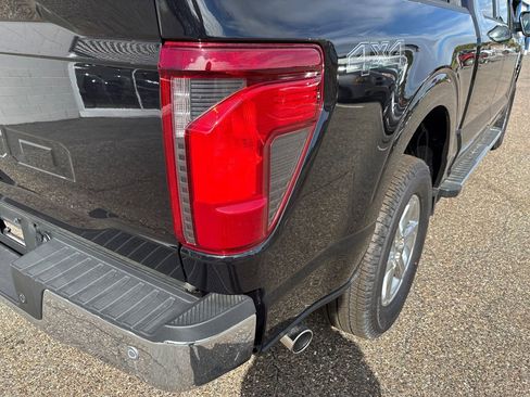 Used 2024 Ford F150 XLT w/ Equipment Group 302A MID image 24