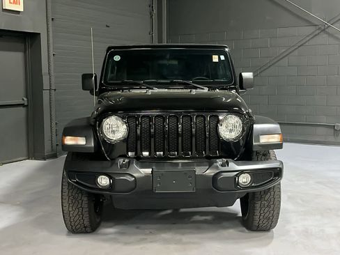 Used 2021 Jeep Wrangler Unlimited Sport AWD/4WD image 2
