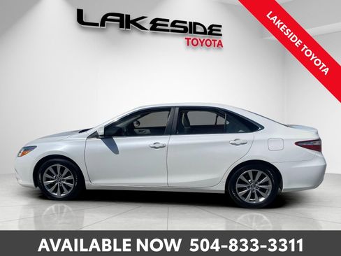 Certified 2017 Toyota Camry XLE image 5