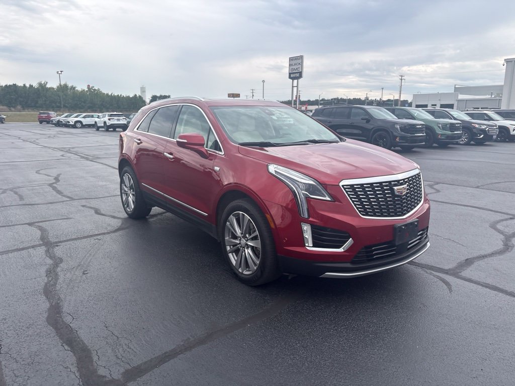 Used 2024 Cadillac XT5 Premium Luxury w/ Technology Package FWD image 9
