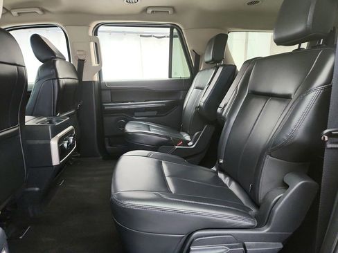 Used 2023 Ford Expedition Max XLT AWD/4WD image 24