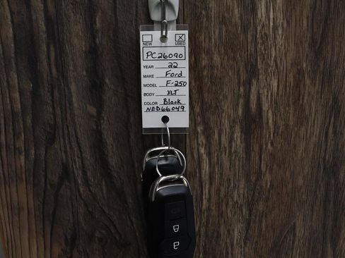 Used 2022 Ford F250 XLT w/ XLT Value Package image 34