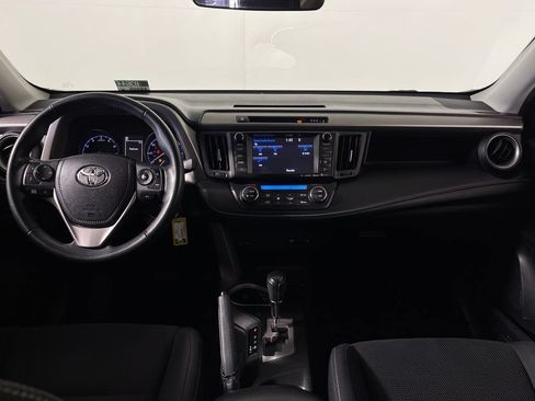 Used 2017 Toyota RAV4 XLE w/ Carpet Mat Package FWD image 14